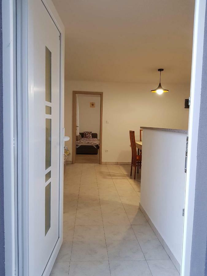Apartment Natali Brseč Buitenkant foto